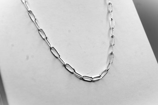 Necklace "Paperclip"